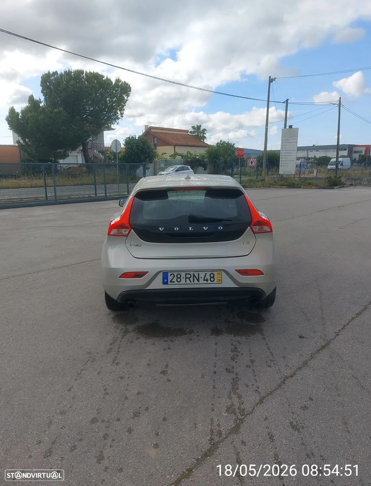 Volvo V40 1.5 T3 Sport Edition Geartronic - 10
