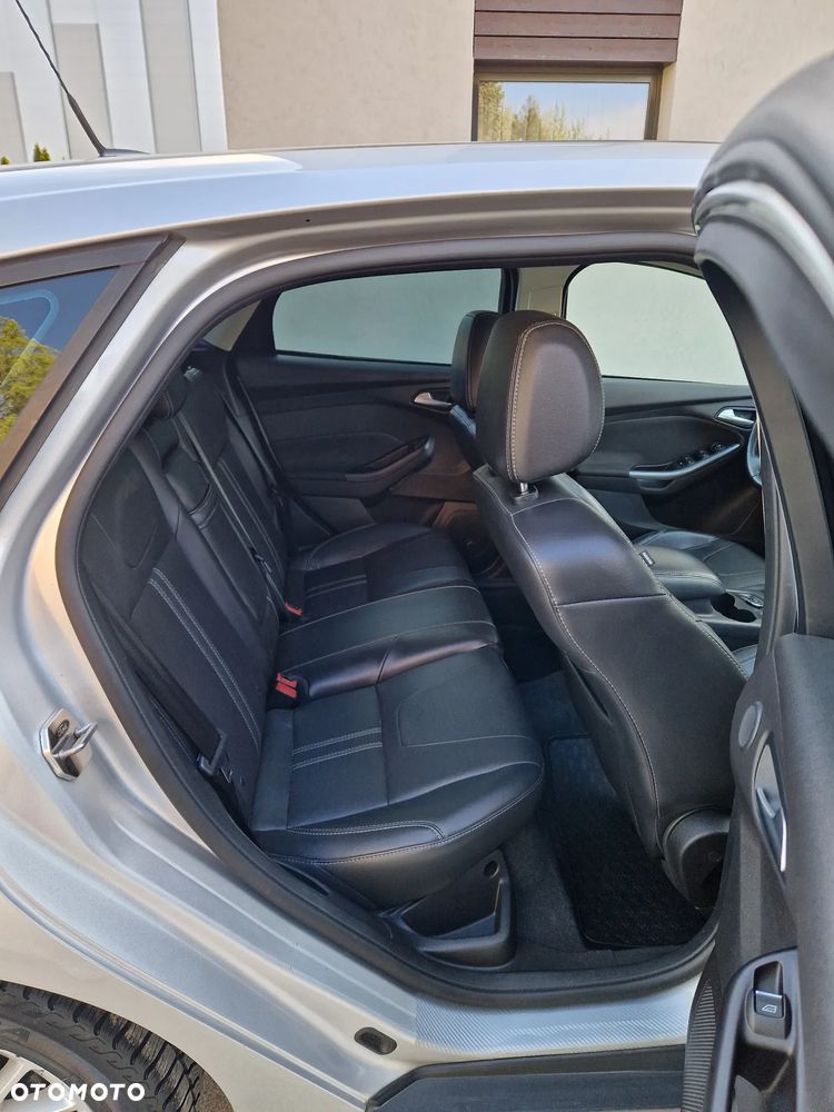 Ford Focus - 13