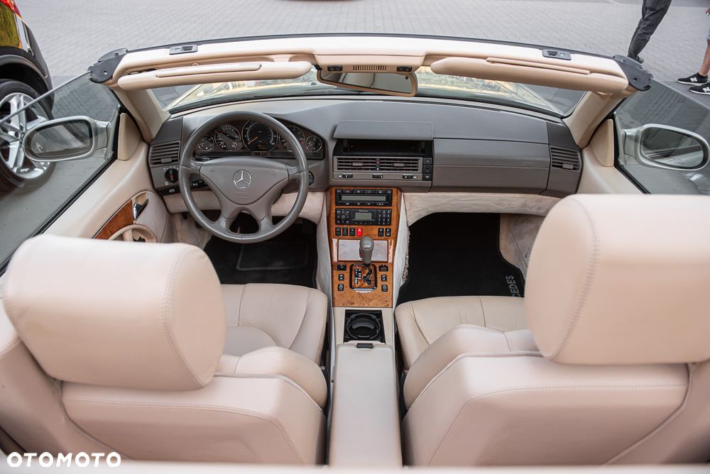 Mercedes-Benz SL - 20