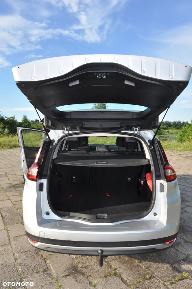 Renault Scenic 1.5 dCi Intens - 8