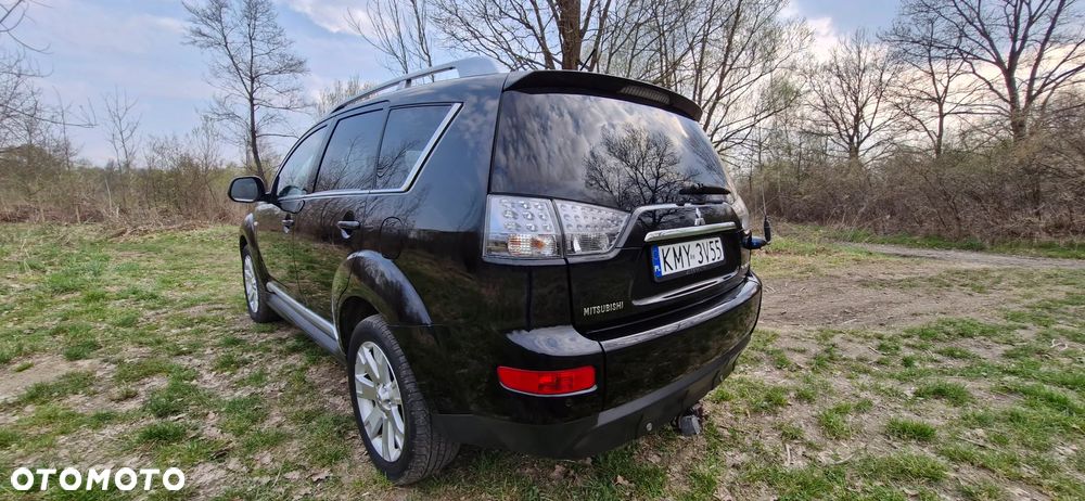 Mitsubishi Outlander 2.0 DID Instyle - 9
