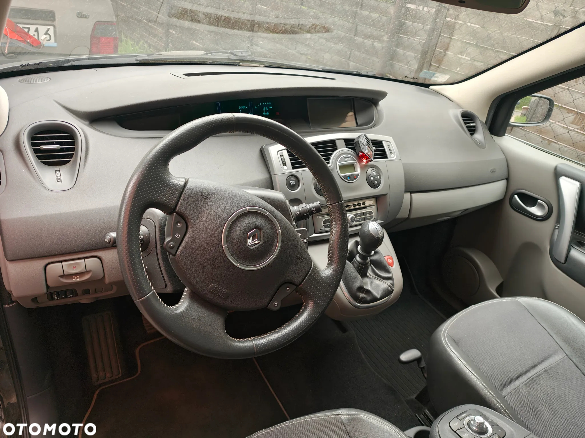 Renault Scenic - 6