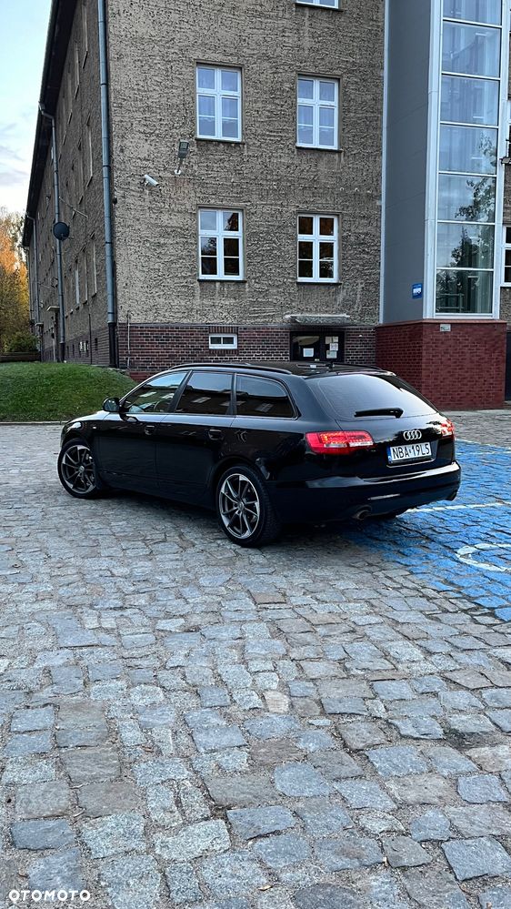 Audi A6 - 4
