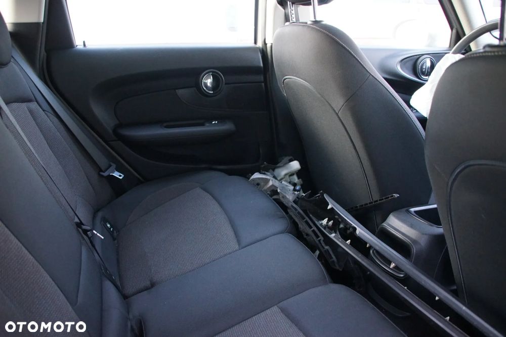 Auto na części - Mini Clubman II F54 1.5 136 KM B38A15 GS6-58BG C2K 2017R Silnik Skrzynia Drzwi Błotnik Klapa Zderzak Lampa Lusterko Klamka Szyba Deska Kokpit Sterownik Moduł Czujnik Licznik Wyświetlacz Panel Kierownica - 15