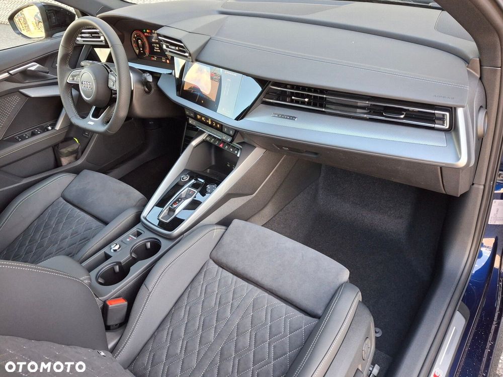 Audi A3 Sportback - 16
