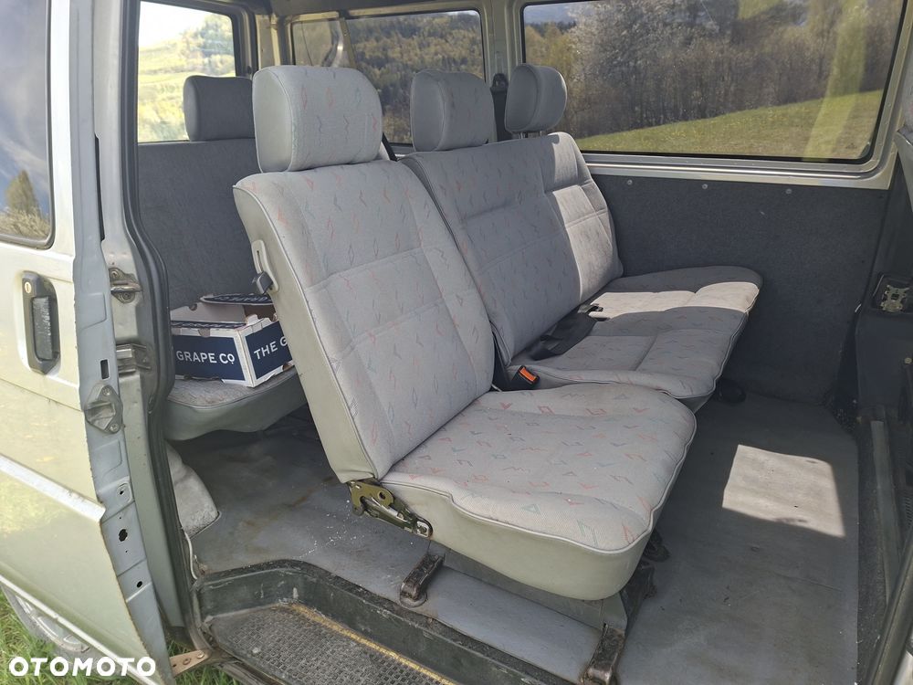 Volkswagen Transporter - 3