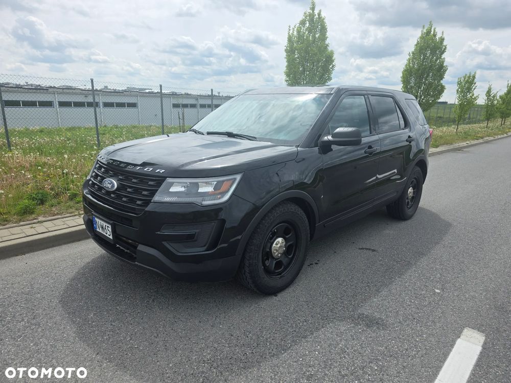 Ford Explorer - 1
