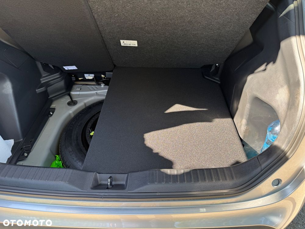 Toyota Yaris Cross Hybrid 1.5 Style - 16