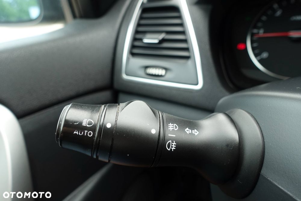 Renault Laguna 2.0 DCi Dynamique - 28