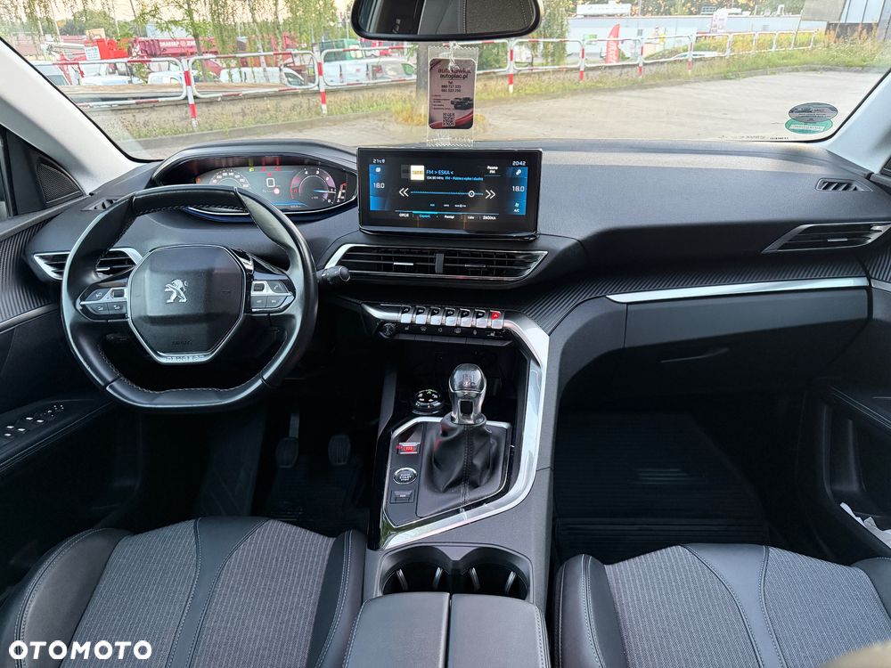 Peugeot 5008 1.5 BlueHDi Allure S&S - 9