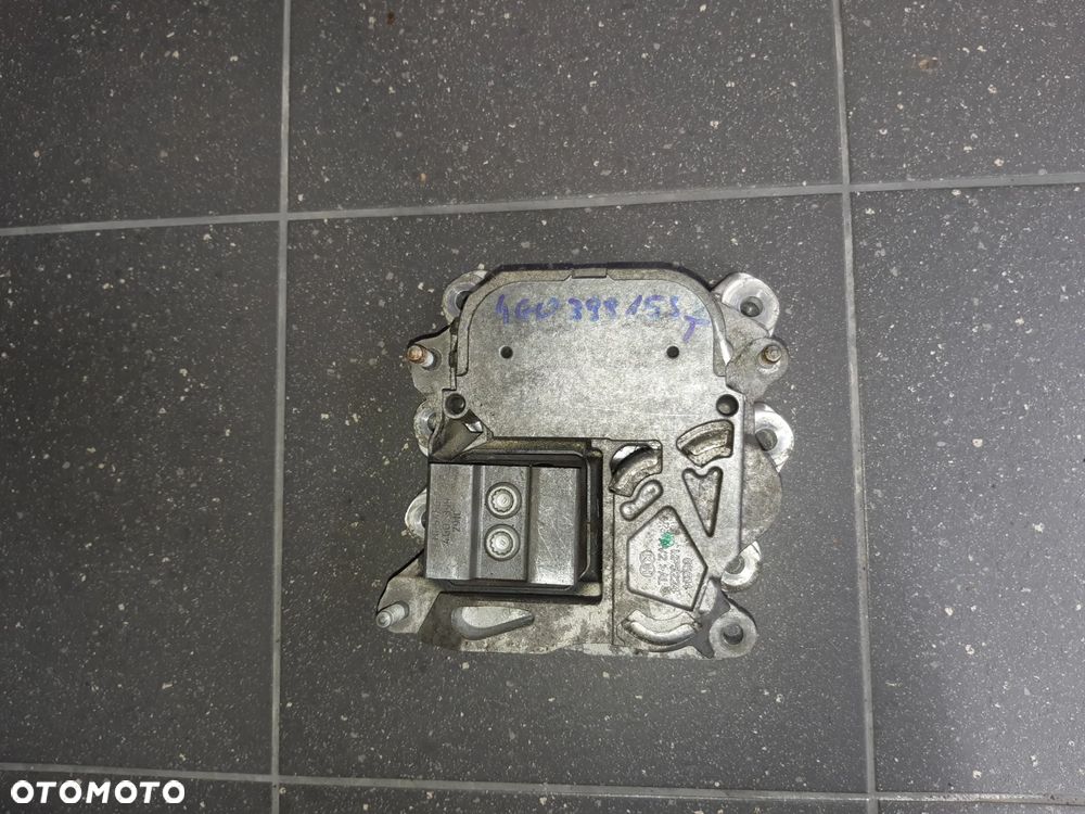 ŁAPA uchwyt WSPORNIK SKRZYNI biegów audi A6 OE 4g0399153t - 1