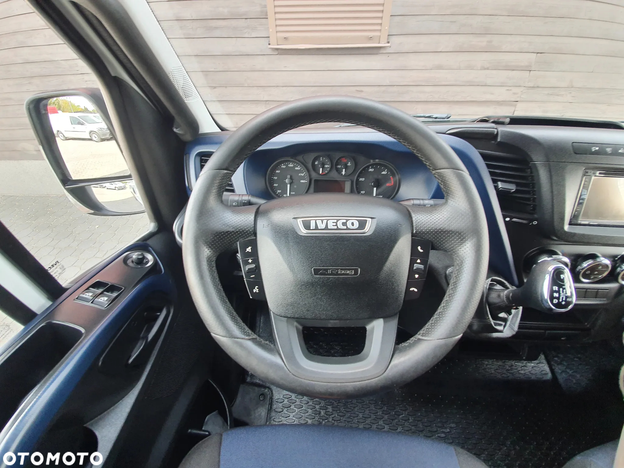 Iveco DAILY - 20