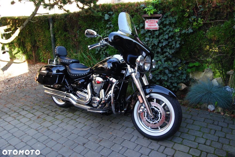 Yamaha Road Star - 16