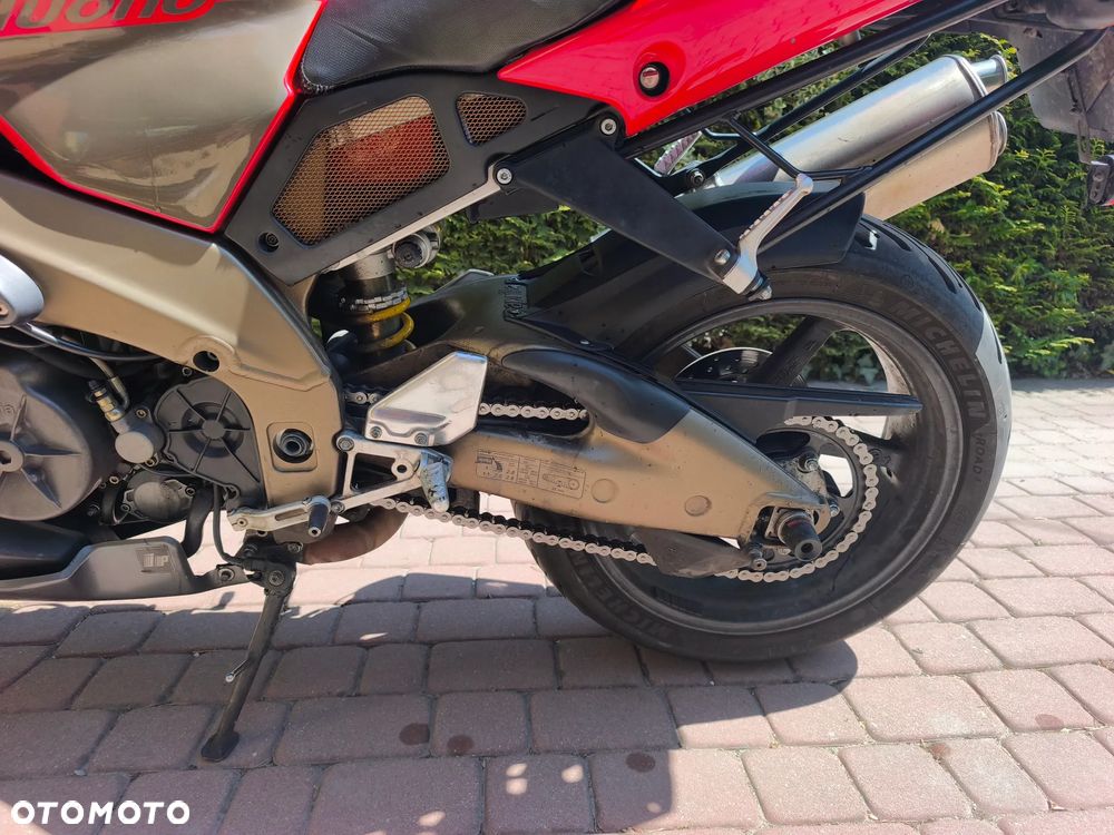 Aprilia Tuono - 5