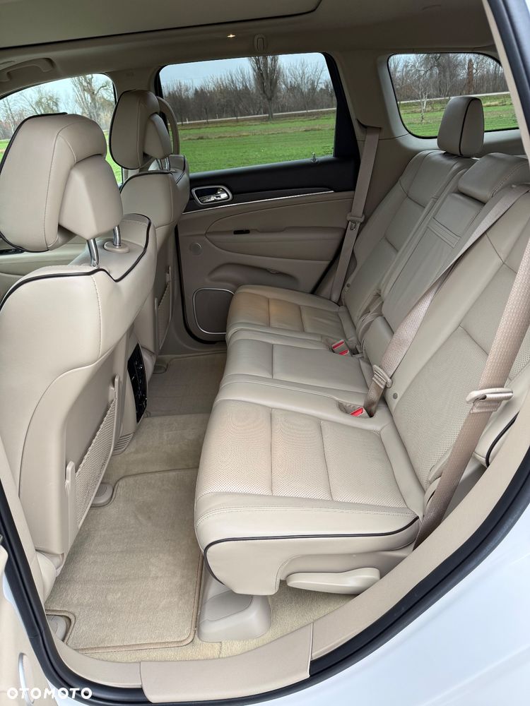 Jeep Grand Cherokee 5.7 V8 HEMI 4WD Automatik Overland - 26