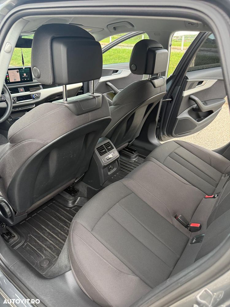 Audi A4 2.0 TDI ultra S tronic - 13