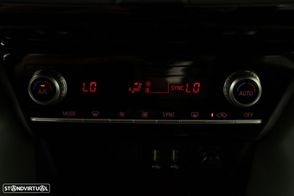 Mitsubishi Eclipse 2.4 PHEV eStyle — fotografia 13