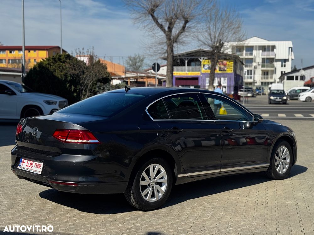 Volkswagen Passat 2.0 TDI (BlueMotion Technology) Comfortline - 9