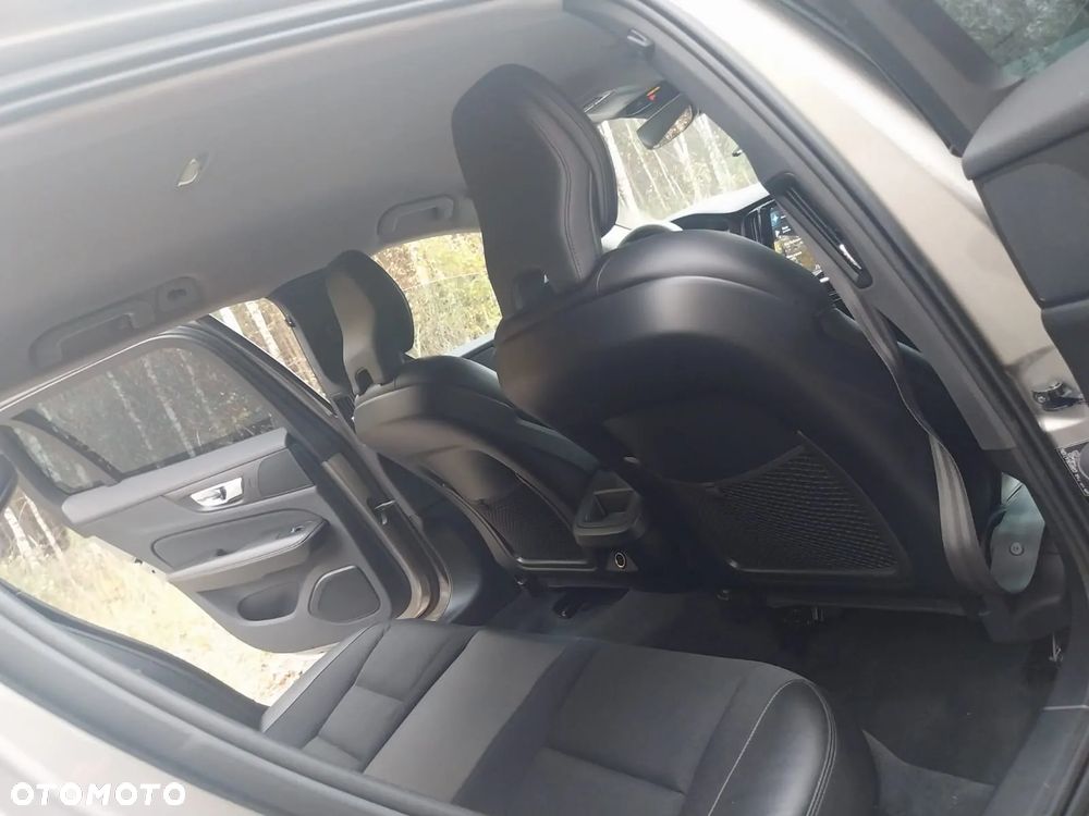 Volvo V60 - 29