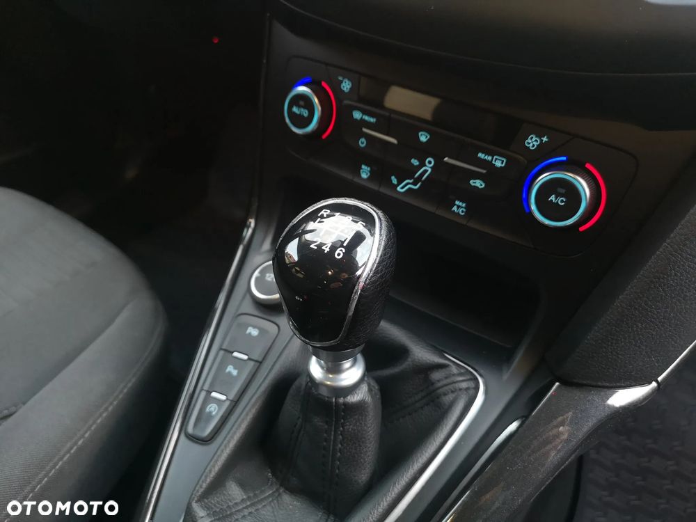 Ford Focus 1.5 TDCi Titanium - 20