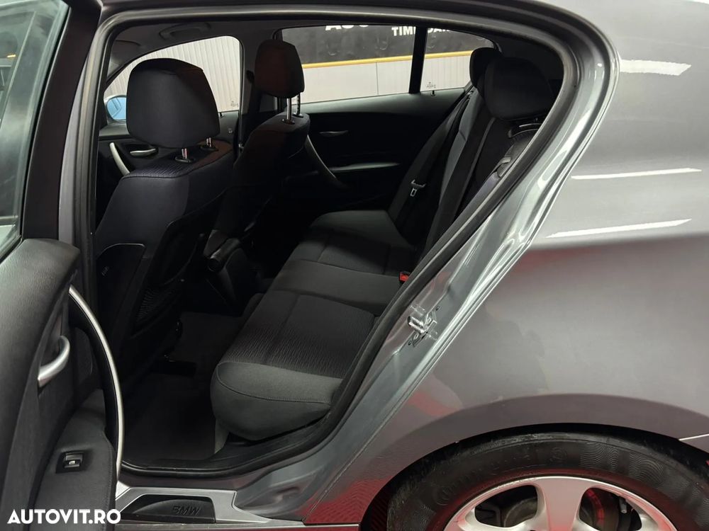 BMW Seria 1 116i - 13