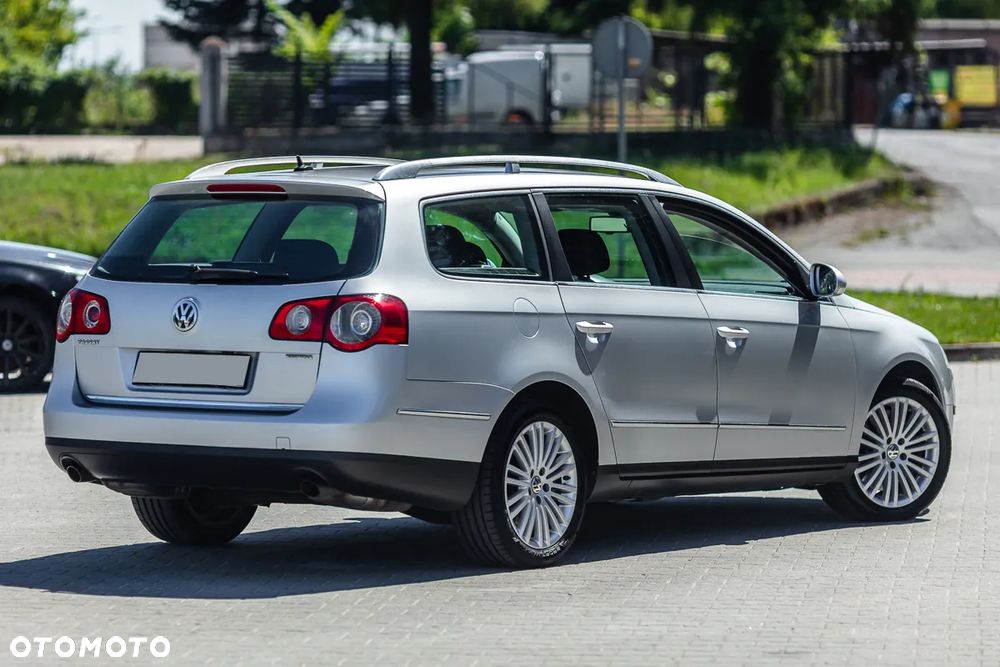 Volkswagen Passat Variant 3.2 V6 FSI 4Motion DSG Highline - 15