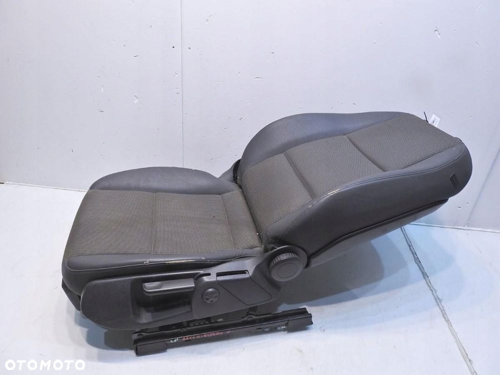 FOTEL LEWY PRZÓD AUDI A6 C6 - 12