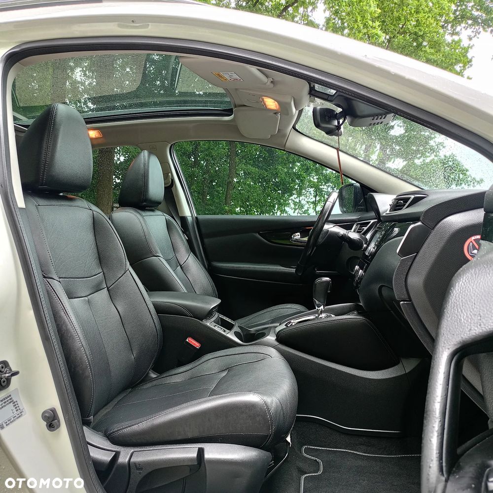 Nissan Qashqai - 12