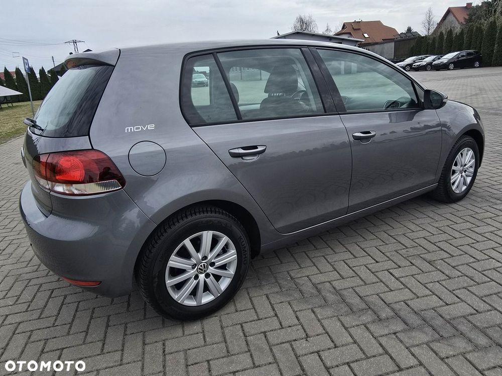 Volkswagen Golf - 8