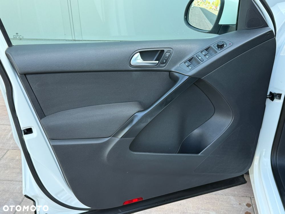 Volkswagen Tiguan 2.0 TSI 4Motion Trend & Fun - 8