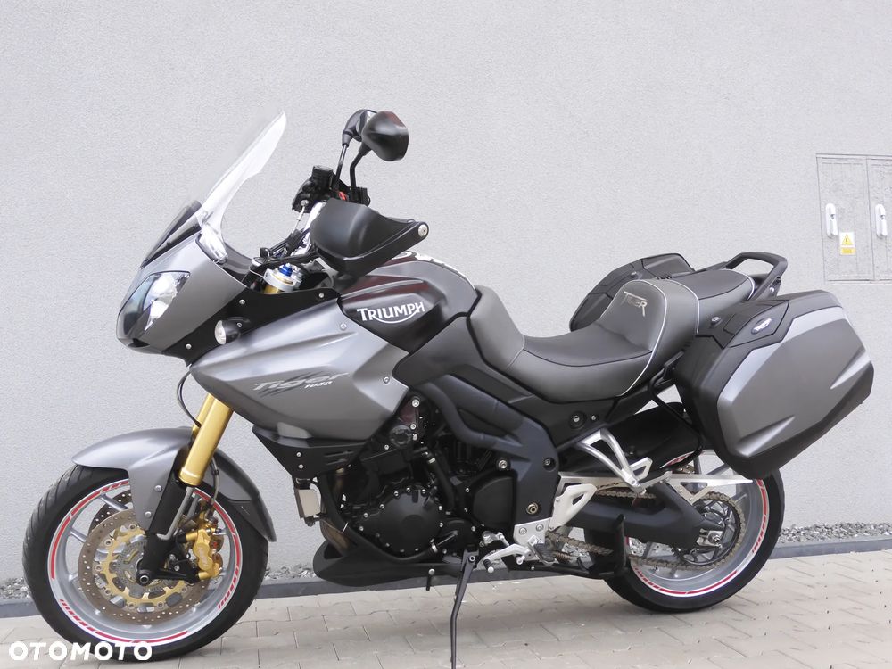 Triumph Tiger - 26