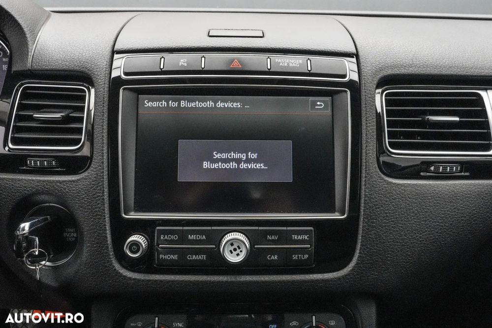 Volkswagen Touareg 3.0 V6 TDI SCR Blue Motion DPF Automatik Terrain Tech Executive Edition - 23