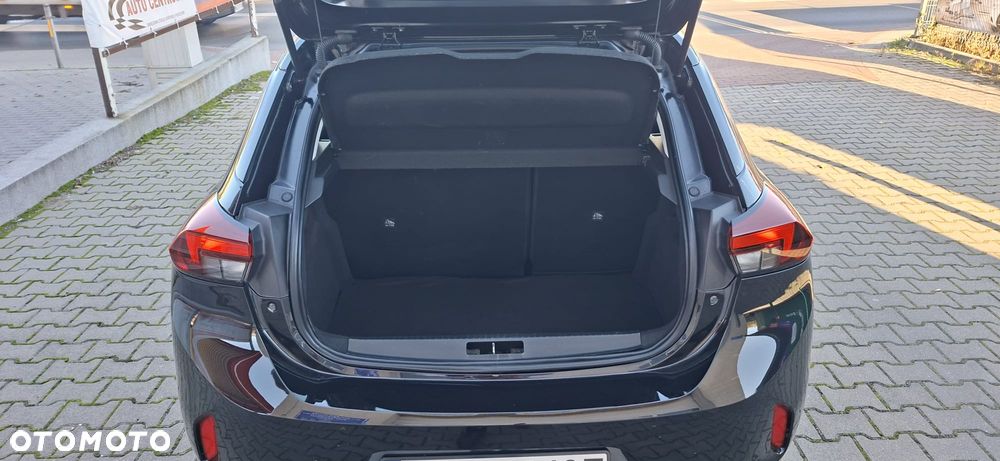 Opel Corsa 1.2 Elegance S&S - 28