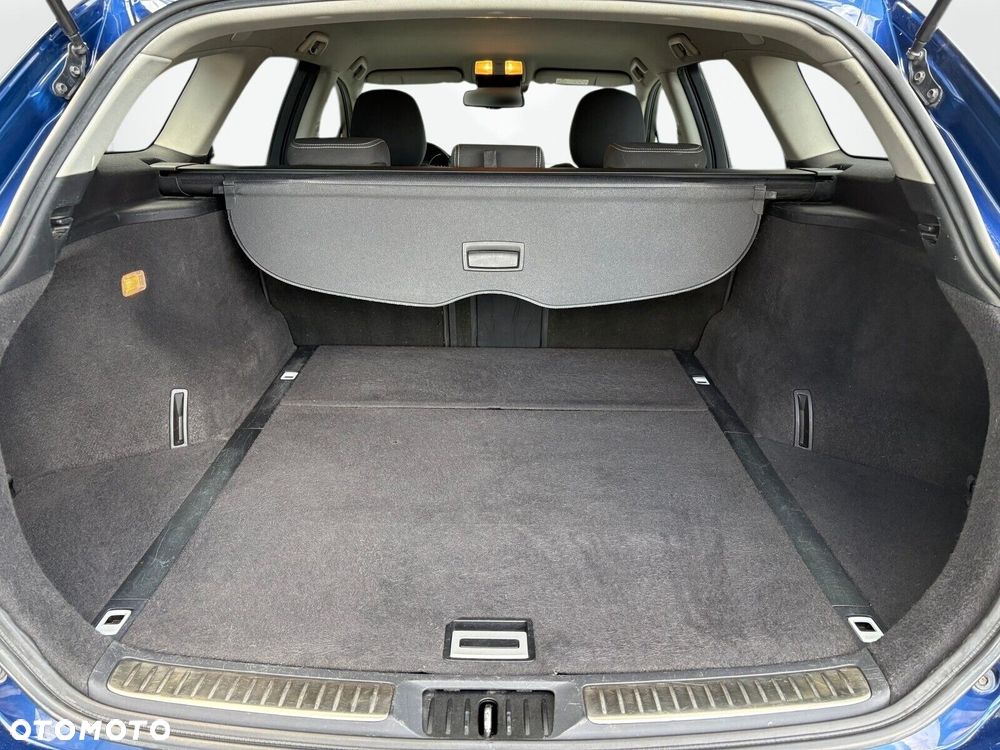 Toyota Avensis 1.8 Premium - 27
