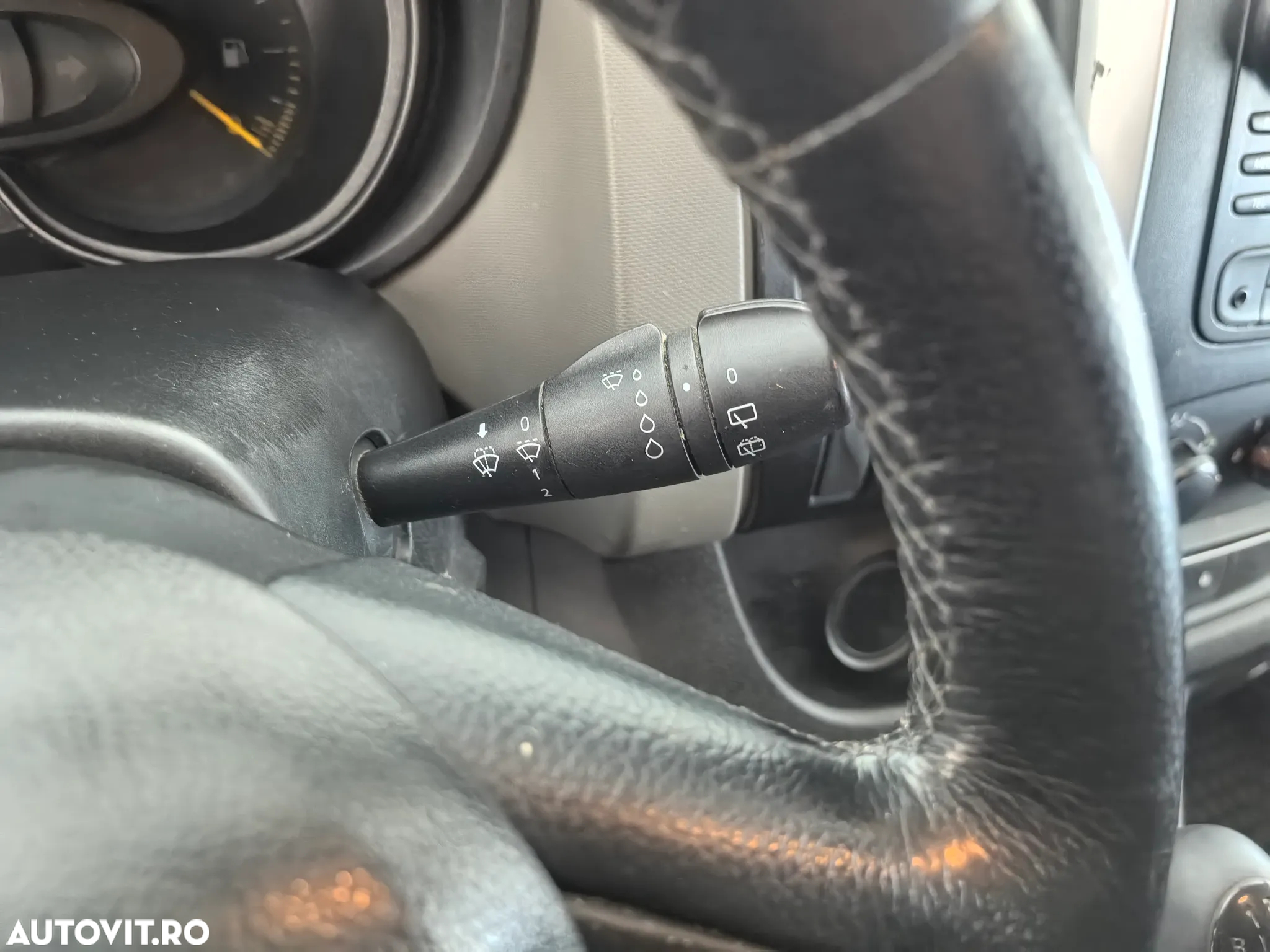 Renault Trafic - 15
