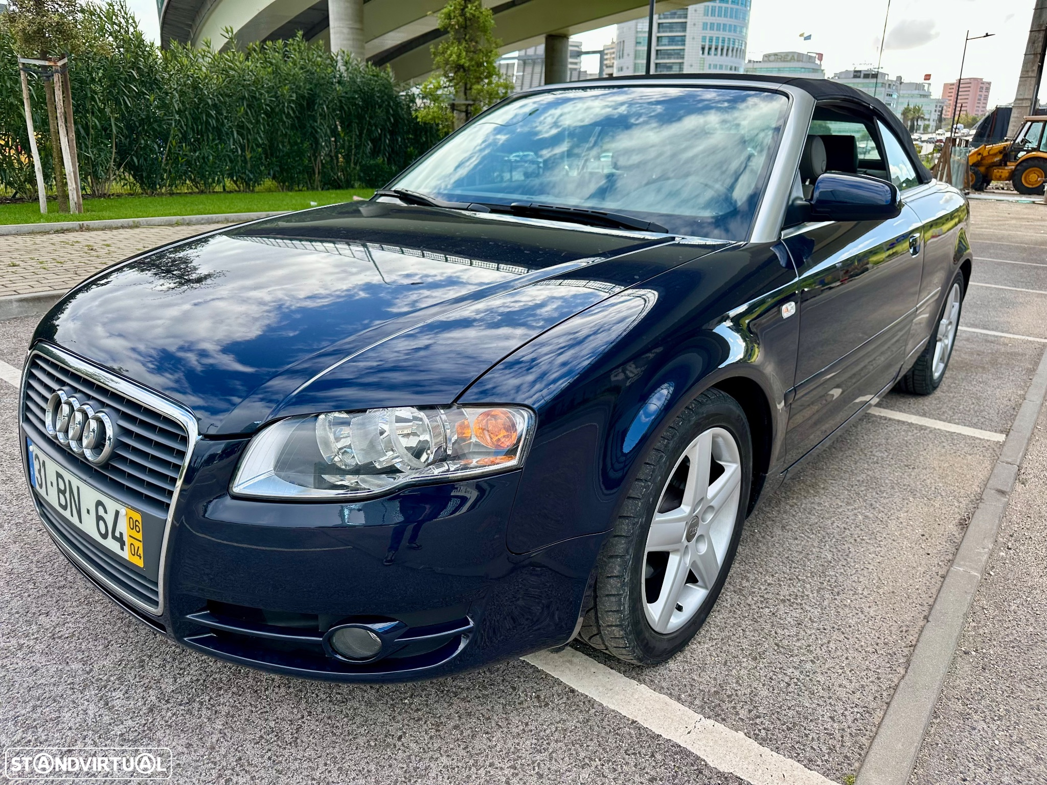 Audi A4 Cabrio 2.0 TDi Exclusive - 23