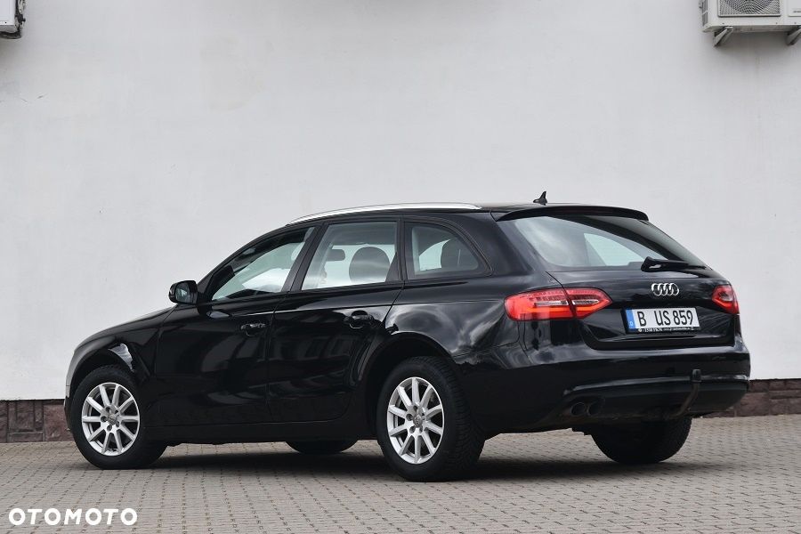 Audi A4 Avant 2.0 TDI DPF Attraction - 13