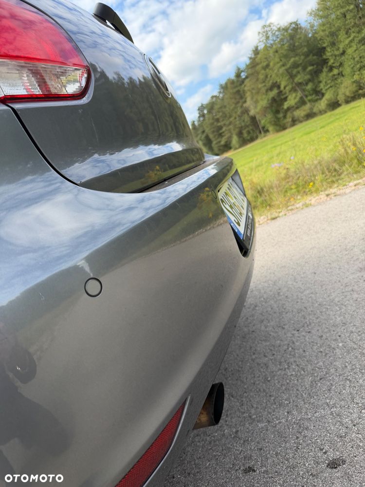 Volkswagen Golf 1.6 TDI DPF MATCH - 27