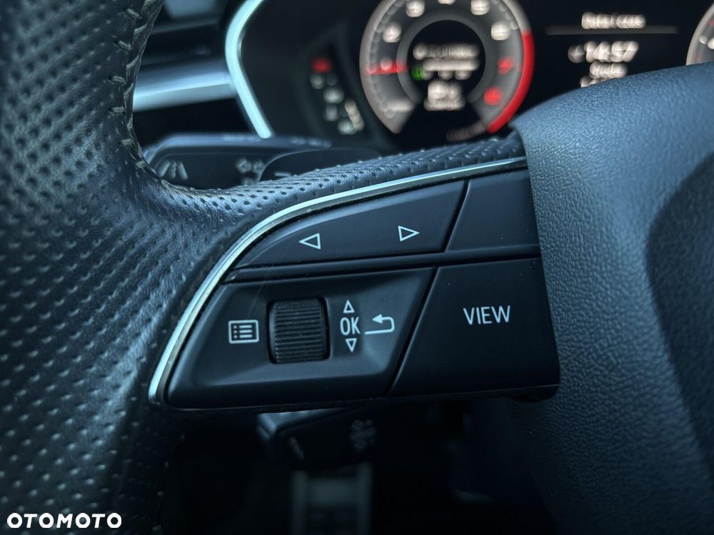 Audi Q3 - 24