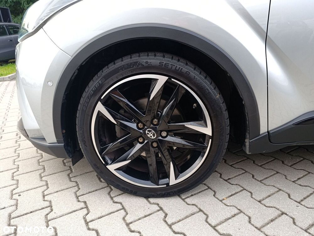 Toyota C-HR 1.8 Hybrid GPF GR Sport - 17