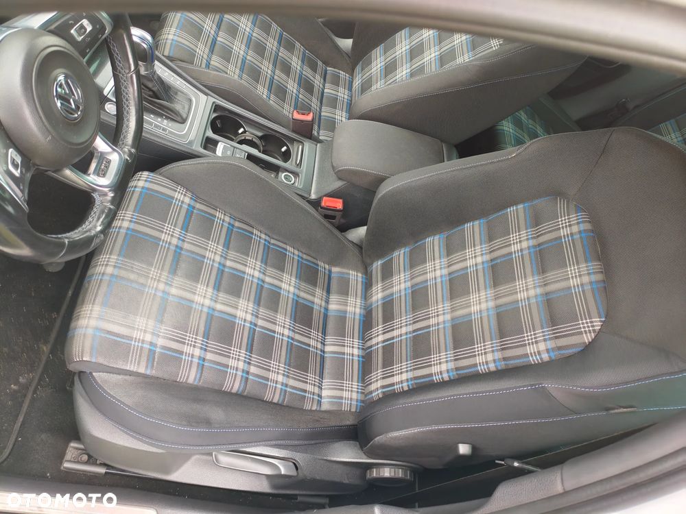 Volkswagen Golf 1.4 GTE Plug-In-Hybrid DSG - 9