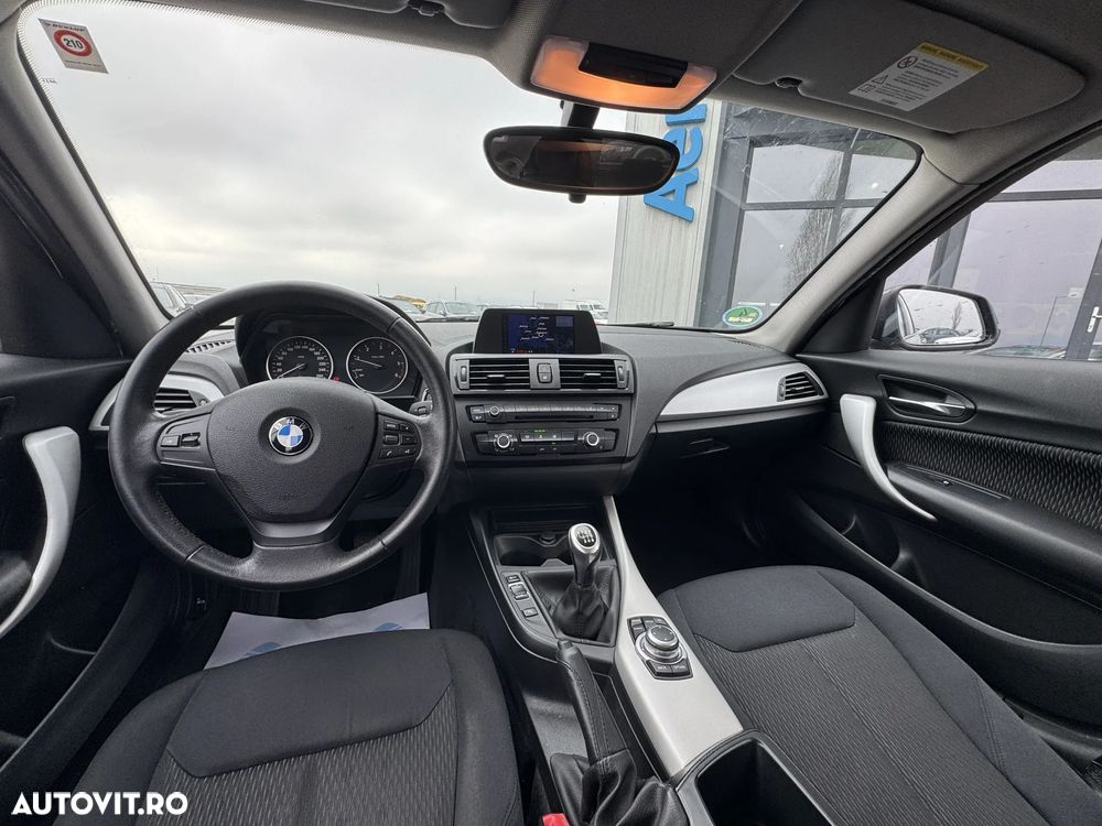 BMW Seria 1 118d - 24