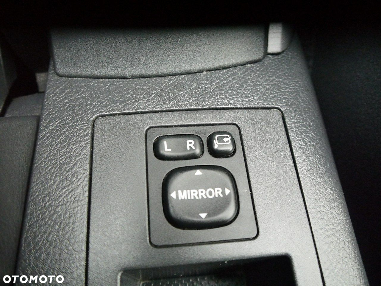 Toyota RAV4 2.0 VVT-i Luna - 31