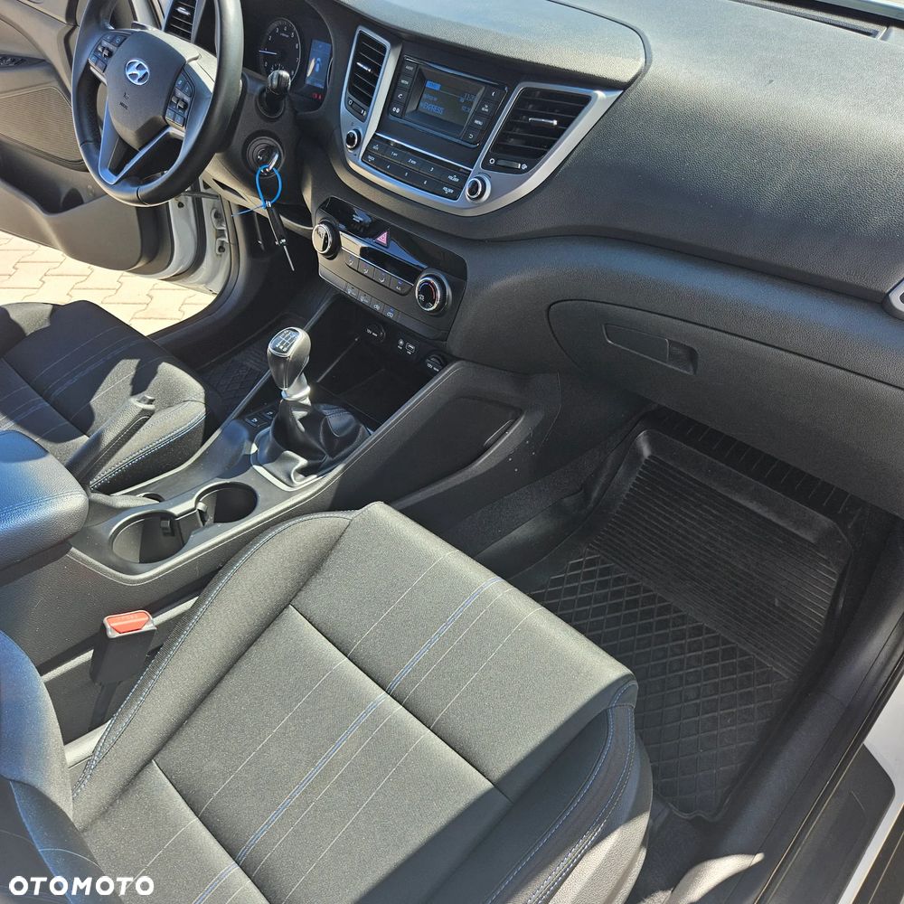 Hyundai Tucson - 13
