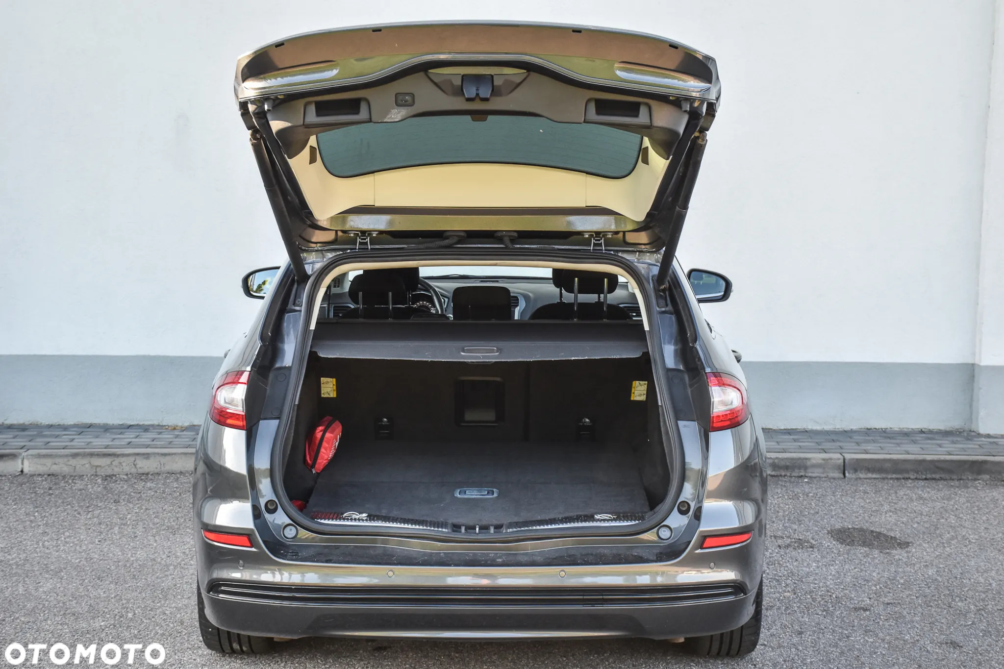 Ford Mondeo 2.0 TDCi Titanium - 37