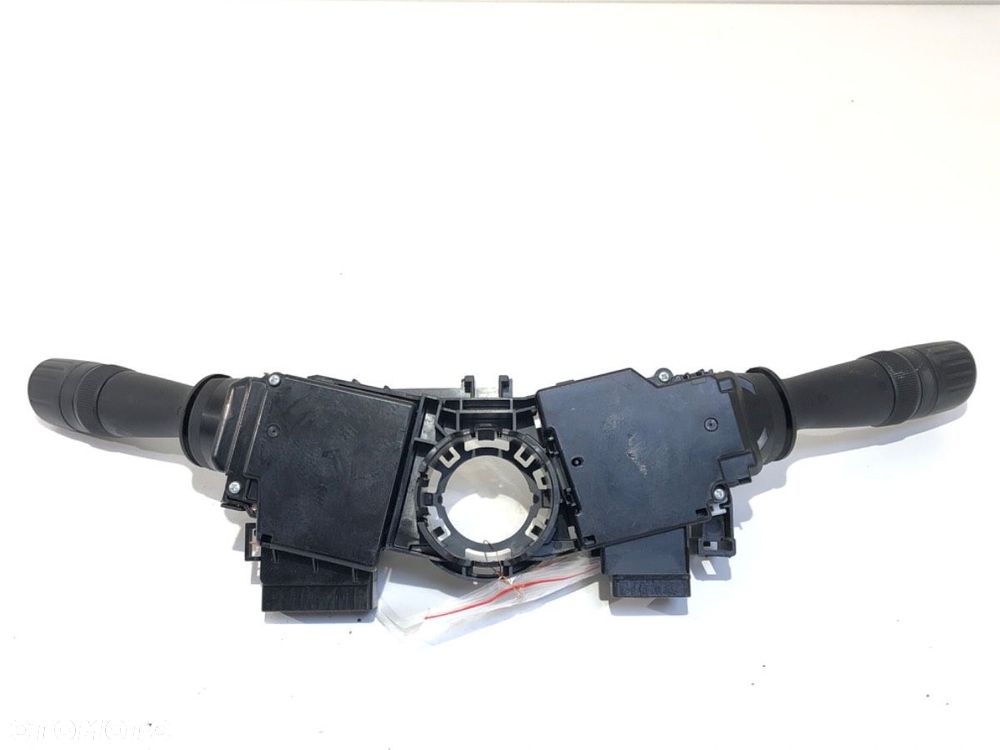 PRZEŁĄCZNIK KIERUNKOWSKAZÓW - 115.00 PLN - TOYOTA C-HR (_X1_) 2016 - 2022 1.2 (NGX10_) 85 kW [116 - 4