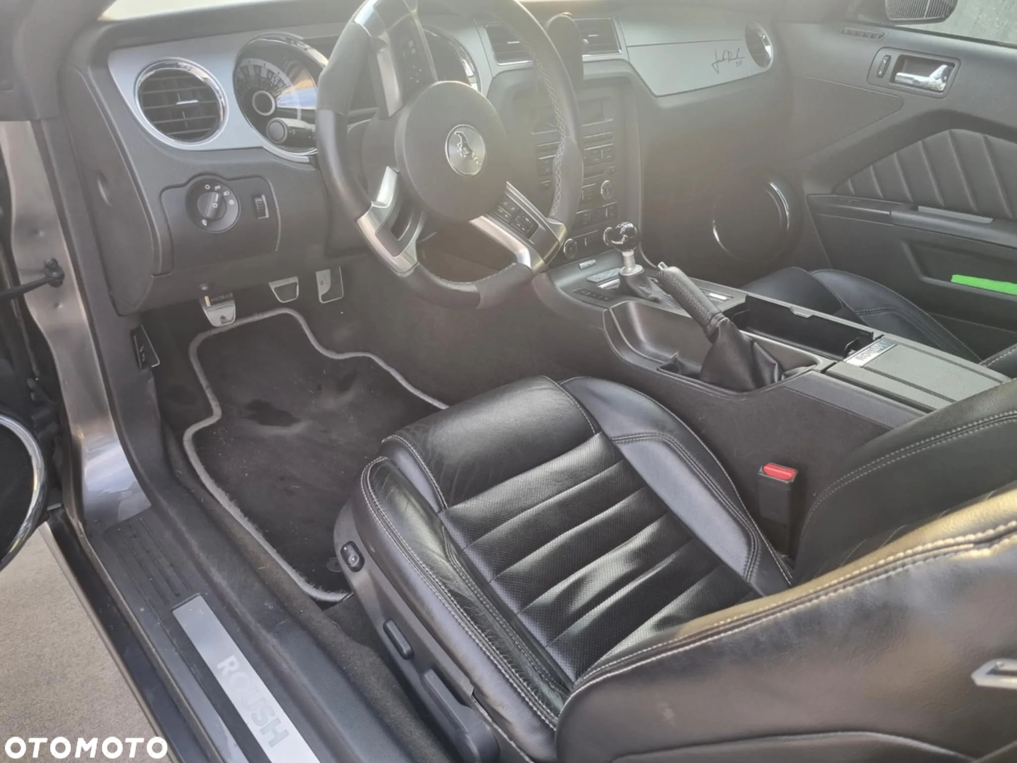 Ford Mustang Fastback 5.0 Ti-VCT V8 GT - 13