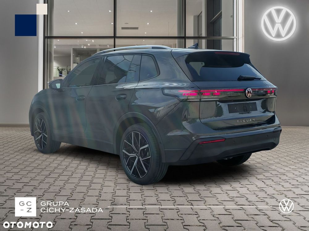 Volkswagen Tiguan - 4