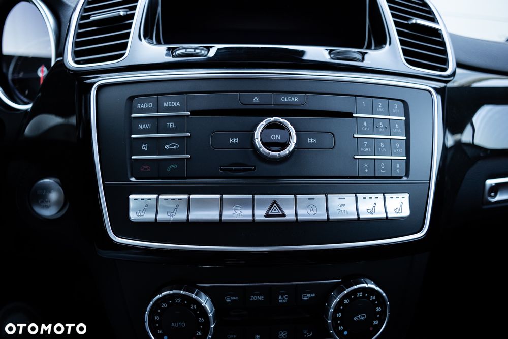 Mercedes-Benz GLS 350 d 4-Matic - 30