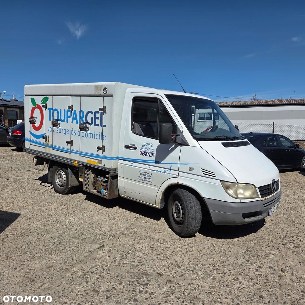 Mercedes-Benz Spriner - 1